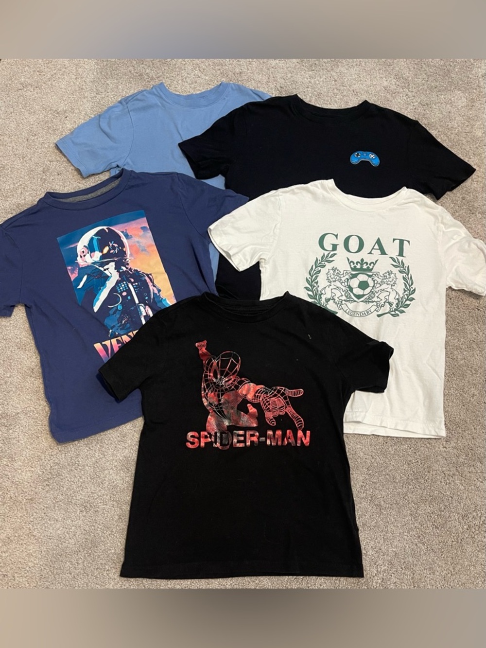 Old Navy Lot of 5 Graphic Tees